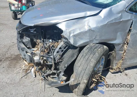 2017 Chrysler Pacifica Touring z USA, uszkodzony, nr VIN 2C4RC1DGXHR720869